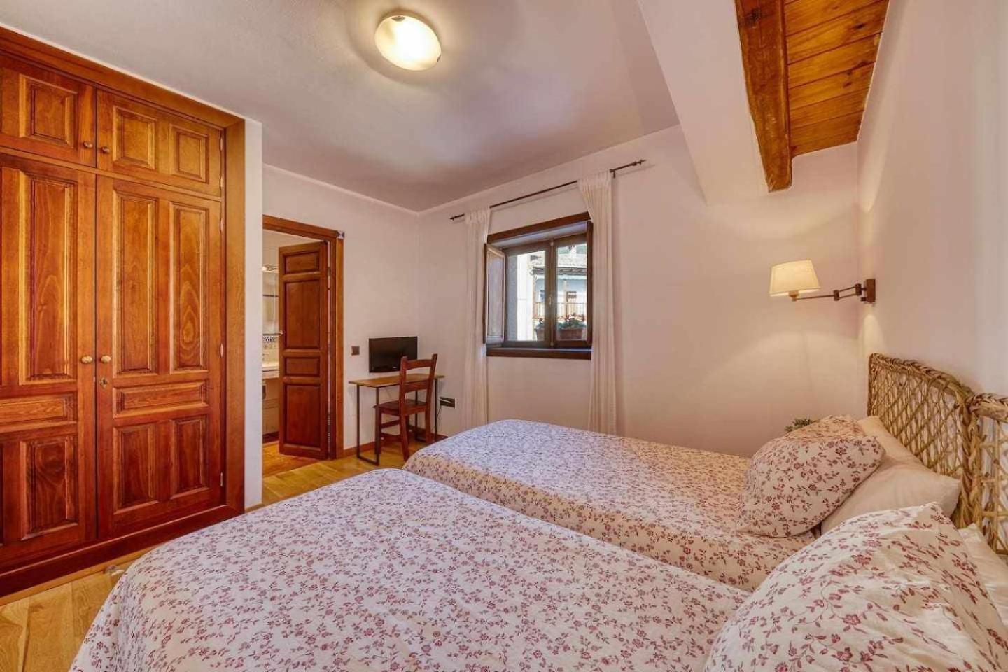 Cuesta Del Reloj Guest House Piedralaves Bagian luar foto